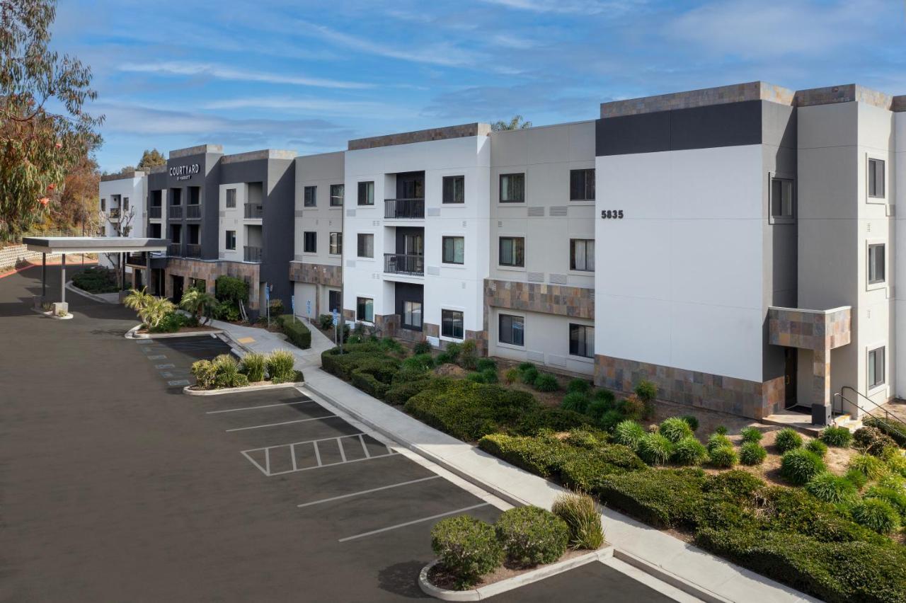 Courtyard By Marriott San Diego Carlsbad Exterior foto